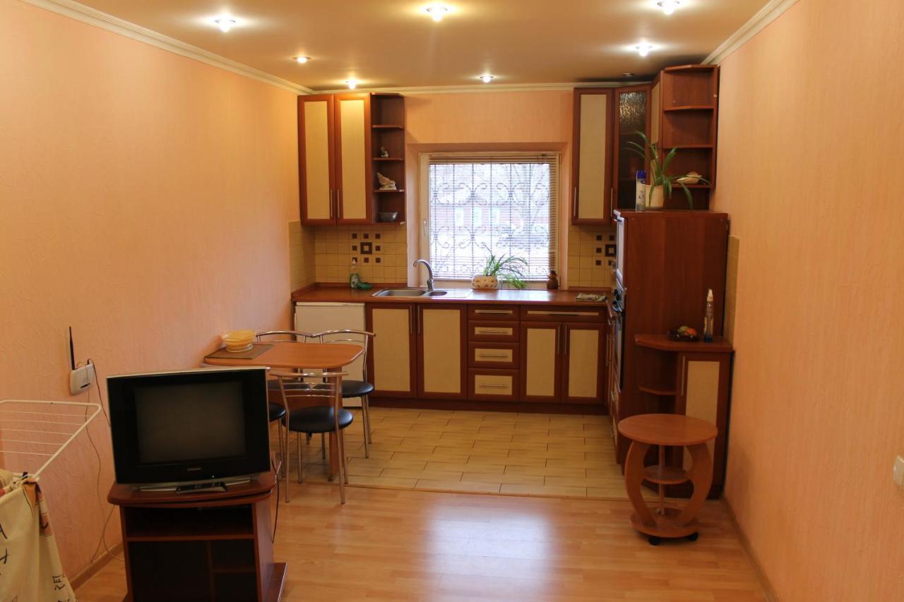 צ'רניהיב Studio apartment מראה חיצוני תמונה